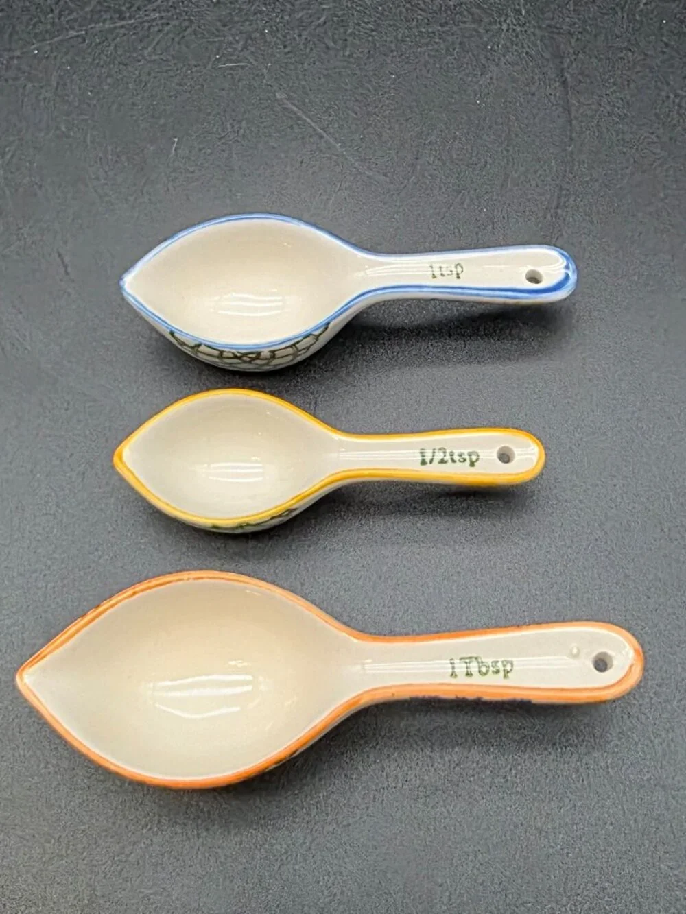 Pier 1 Imports ZINNIA Ceramic Measuring Spoons 3pc Decorative Nesting Set